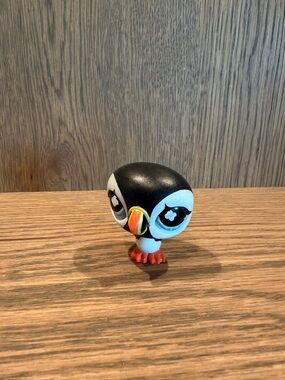 Littlest Pet Shop Black, White & Orange Puffin Figure